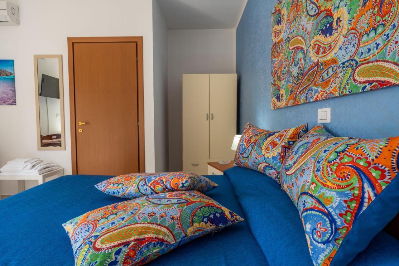Elisa Bed and breakfast Torre Lapillo
